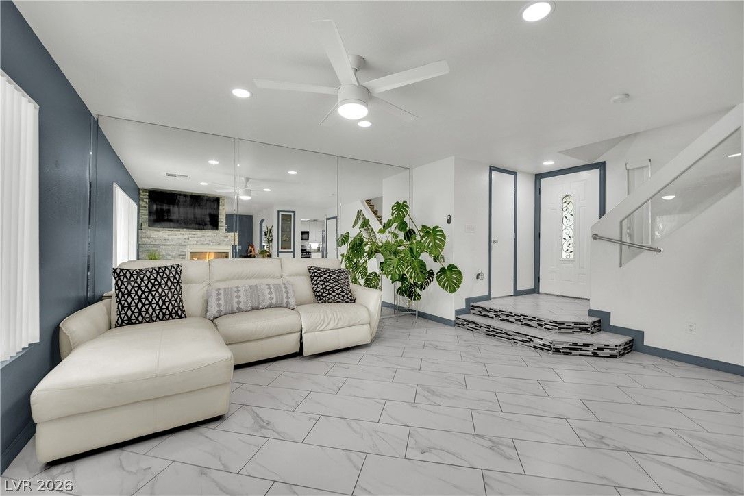 10265 Moth Orchid Court — photo 2 of 33