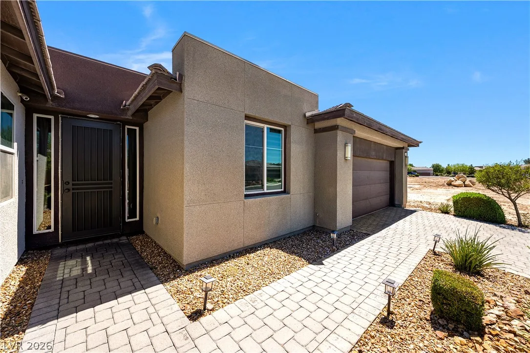 4681 South East Clifftop Drive — photo 2