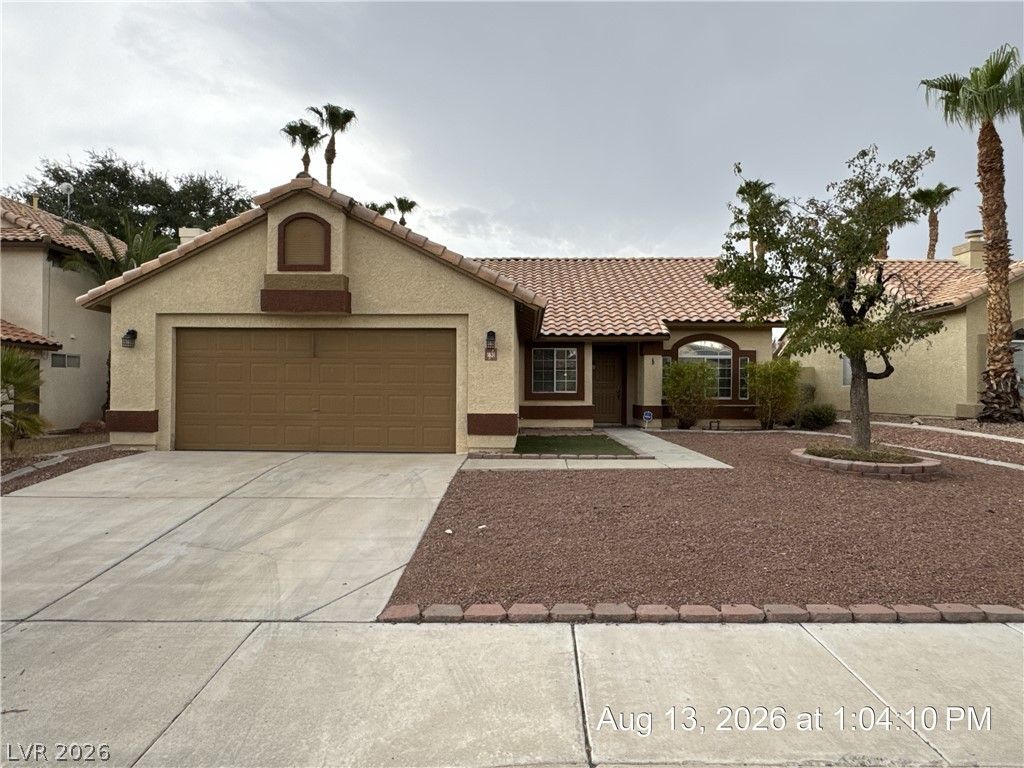 1831 Dawn Ridge Avenue — photo 1