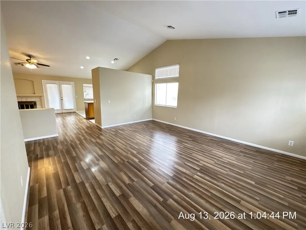 1831 Dawn Ridge Avenue — photo 2