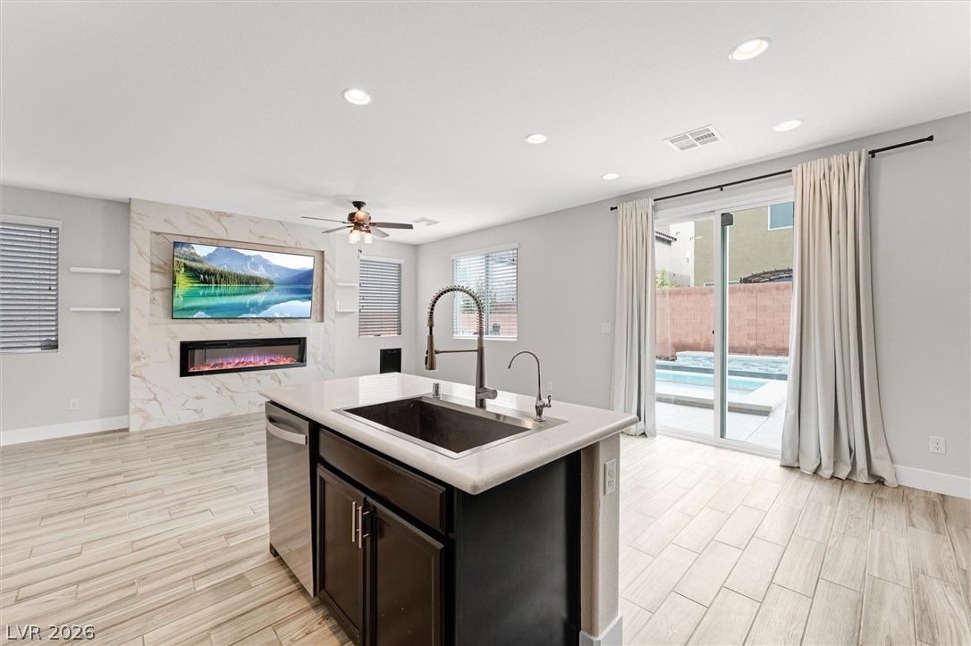 8287 Nebula Cloud Avenue — photo 5
