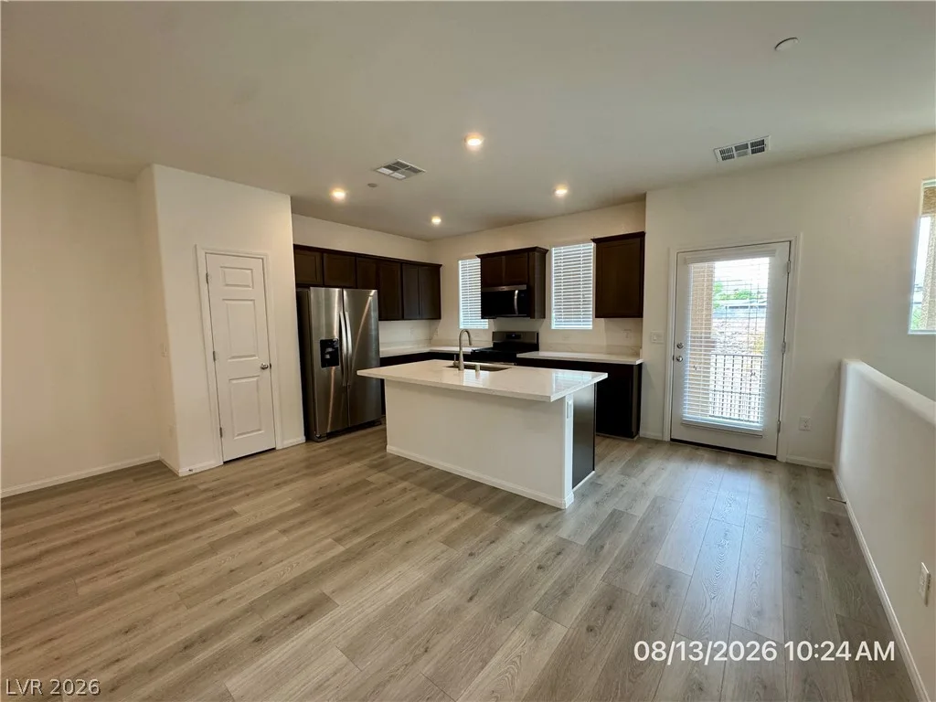 630 Bellus Place — photo 4
