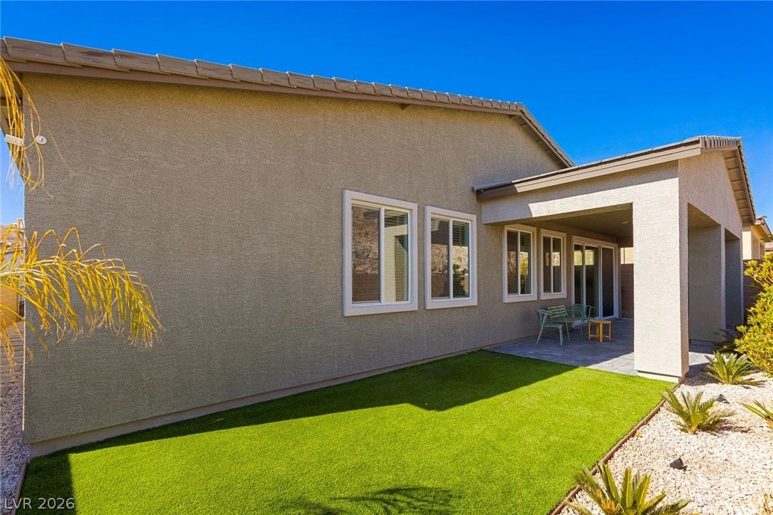 9986 Joshua Foothills Street — photo 4