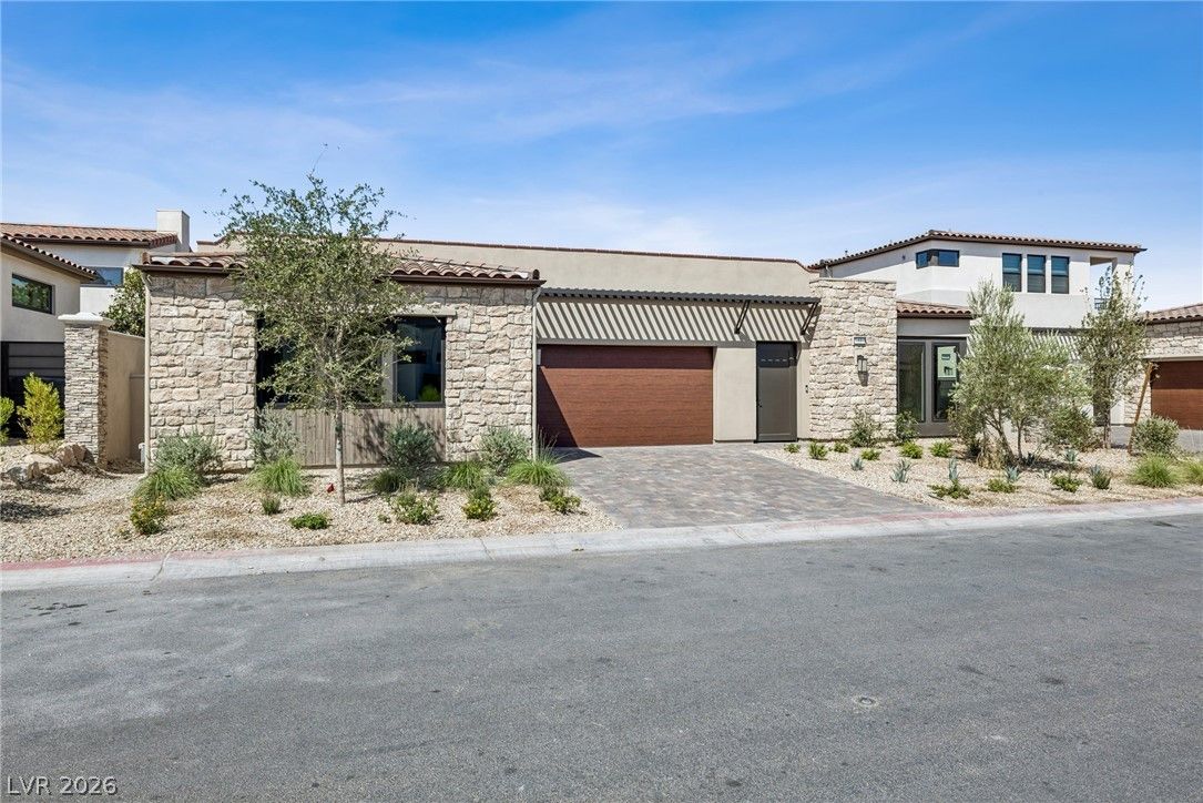 53 Bellissima Lago Court — photo 2