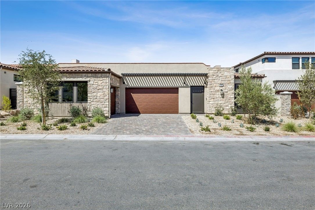 53 Bellissima Lago Court — photo 3