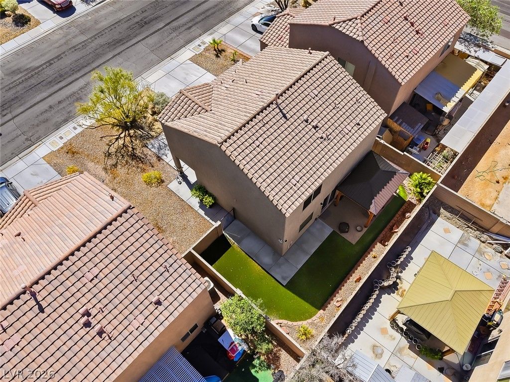 9165 Tramore Street — photo 3 of 41