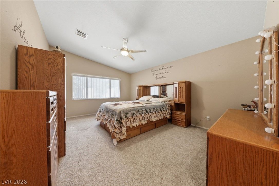 5808 Shoko Bay Court — photo 4 of 40