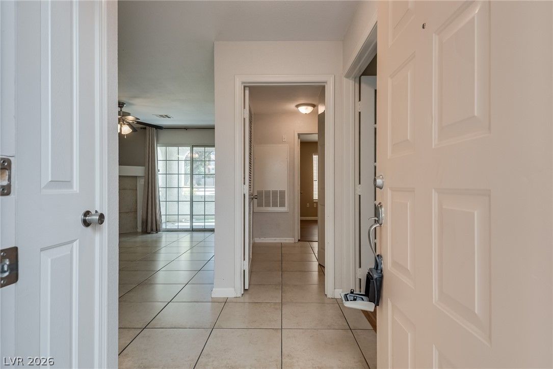 8452 Boseck Drive 130 — photo 4