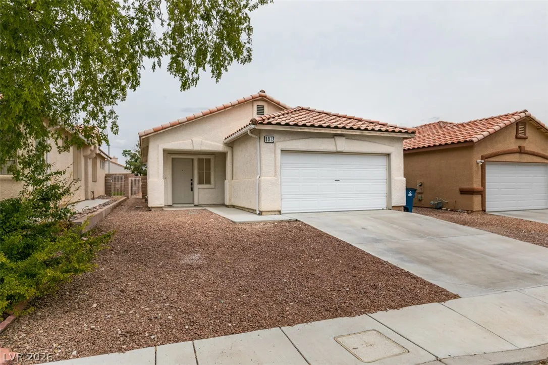9912 Oriole Crest Court — photo 2