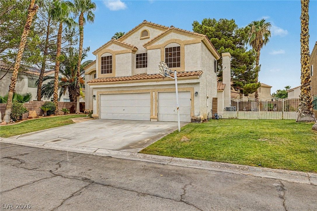 7782 Meadow Creek Street — photo 2