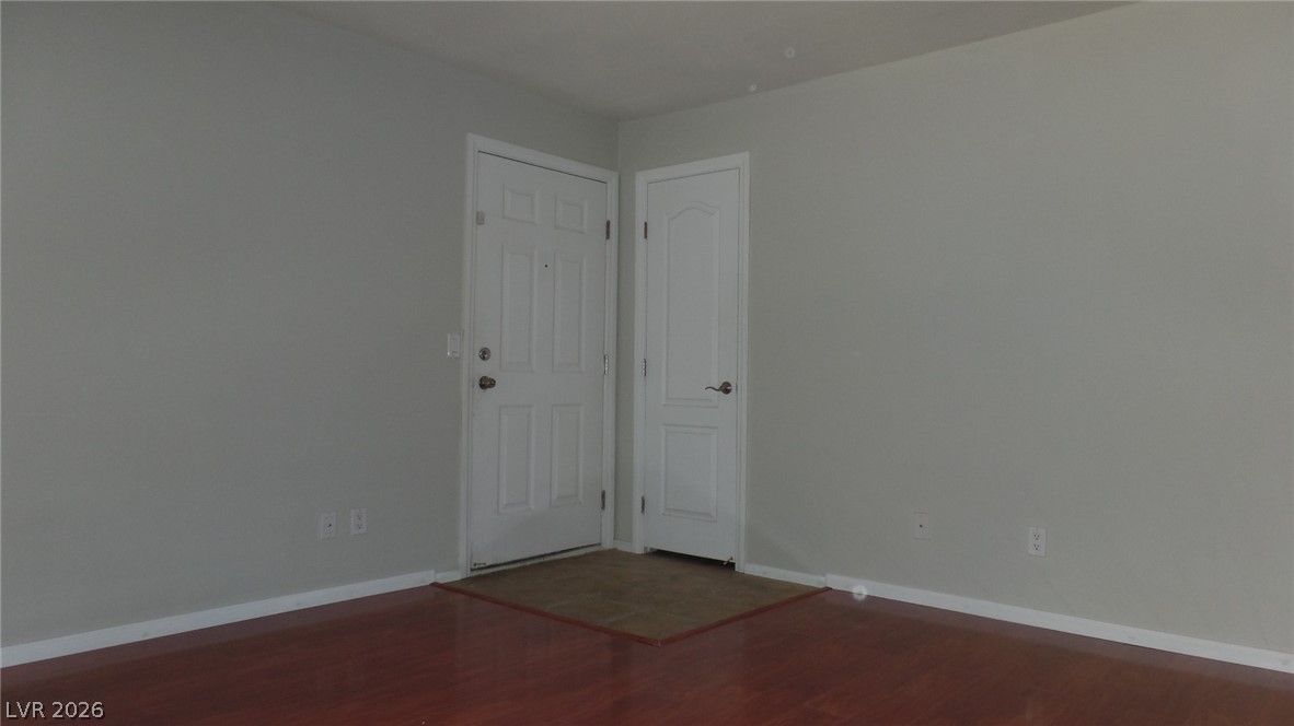 7200 Pirates Cove 1082 — photo 5
