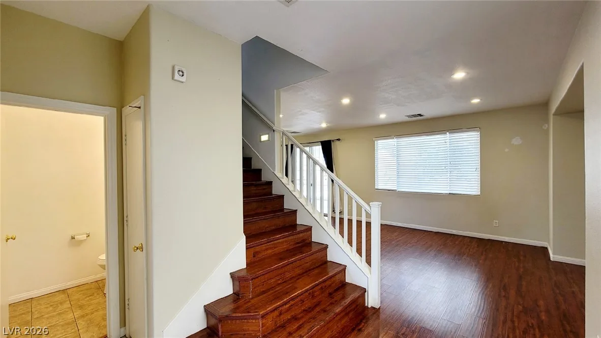 8344 Golden Cypress Avenue — photo 3