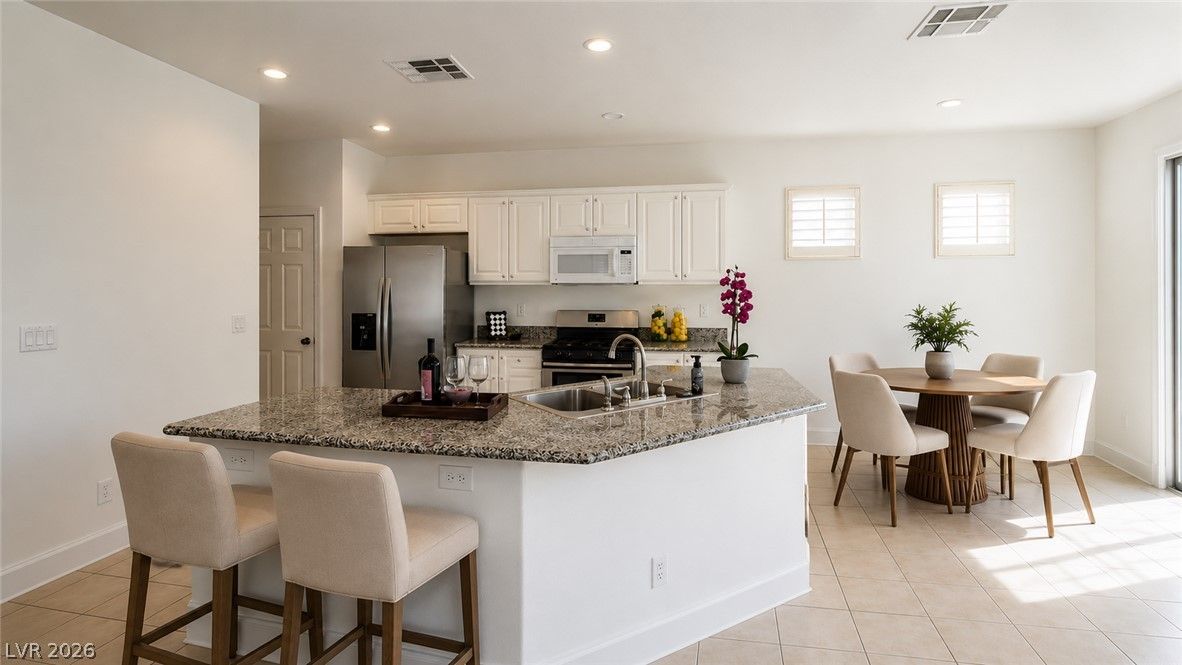 8083 Retriever Avenue — photo 4 of 22