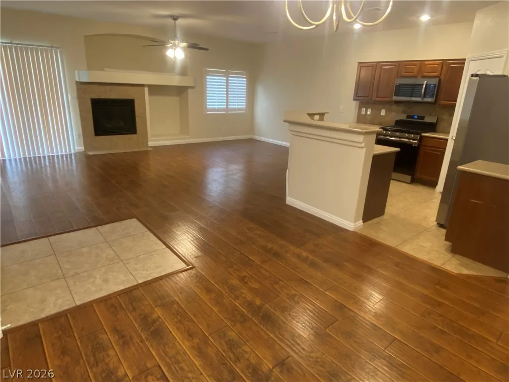 6529 Za Zu Pitts Avenue 103 — photo 2
