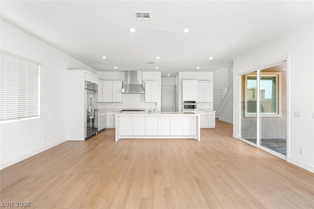 10012 Decano Ridge Street — photo 5
