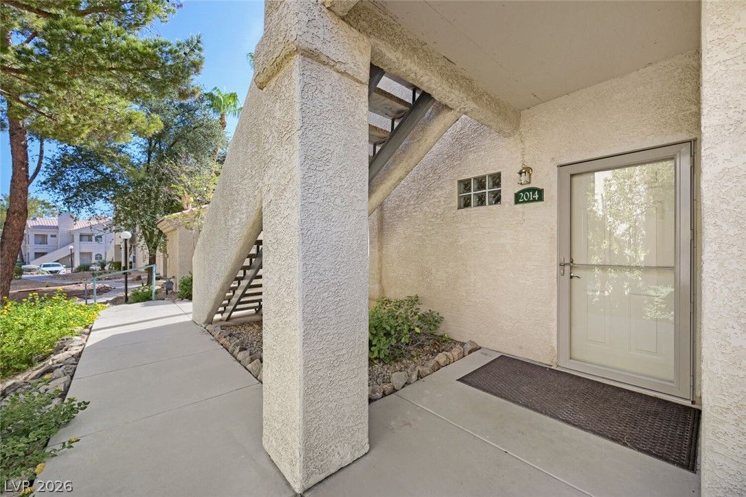 2251 Wigwam Parkway 2014 — photo 1