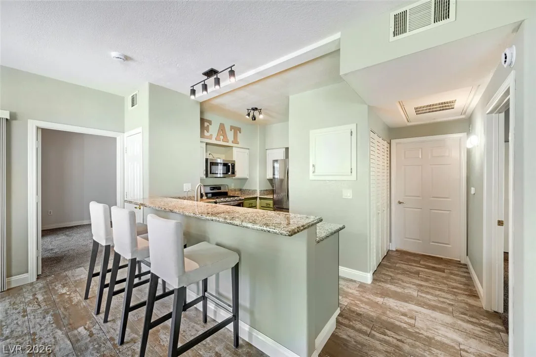 2251 Wigwam Parkway 2014 — photo 4