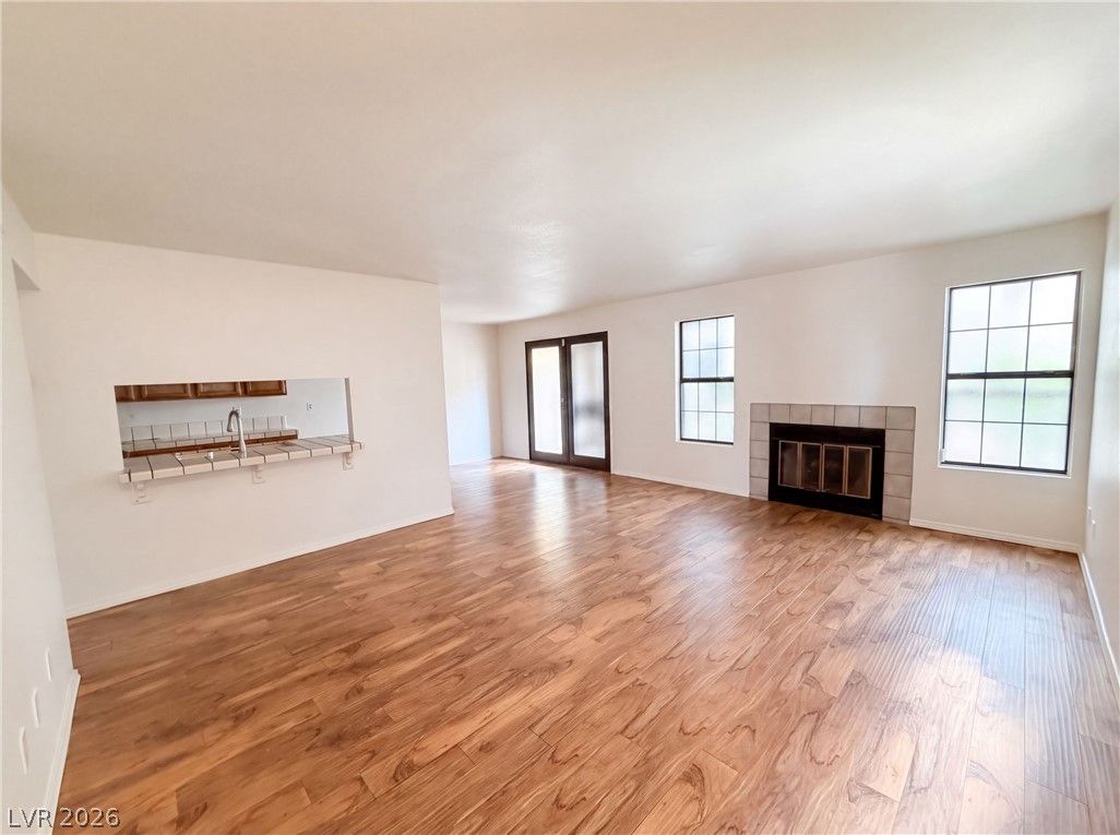 5056 Jeffreys Street 102 — photo 4 of 24