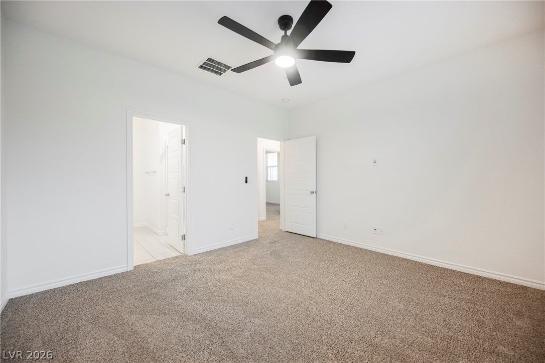 275 Callen Falls Avenue 2113 — photo 3 of 21