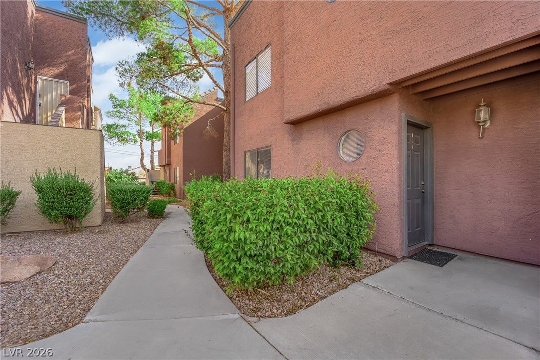 4050 Pacific Harbors Drive 124 — photo 2