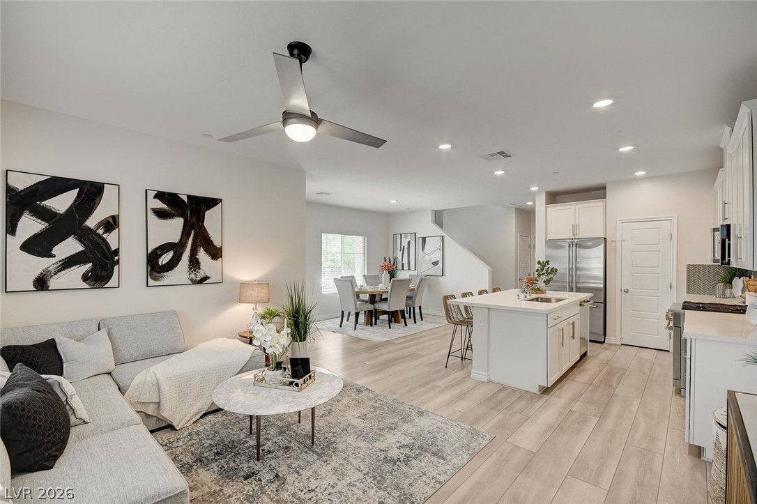 600 North Carriage Hill Drive 1039 — photo 4