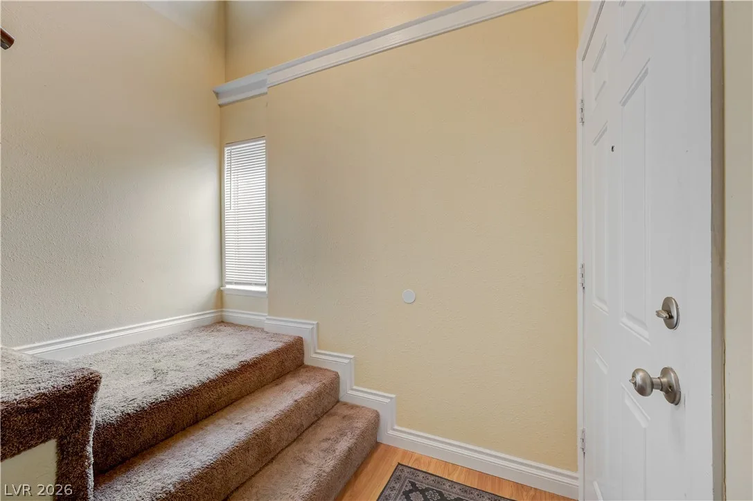 263 East Van Wagenen Street — photo 4
