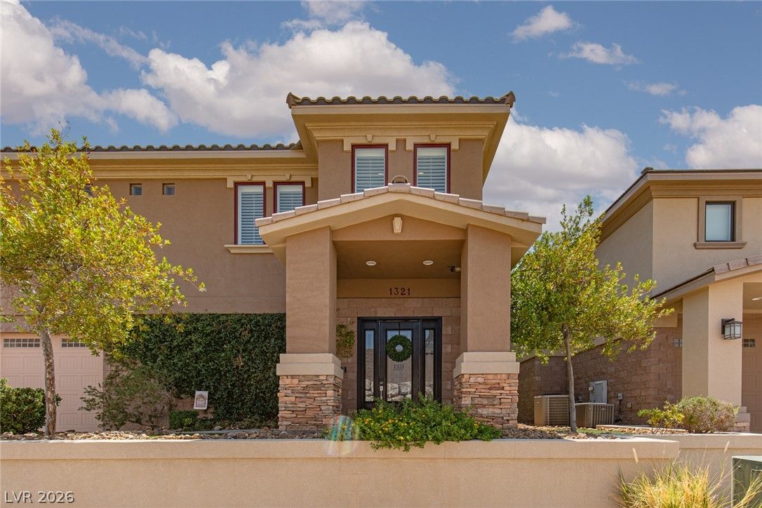 1321 Red Baron Lane — photo 3