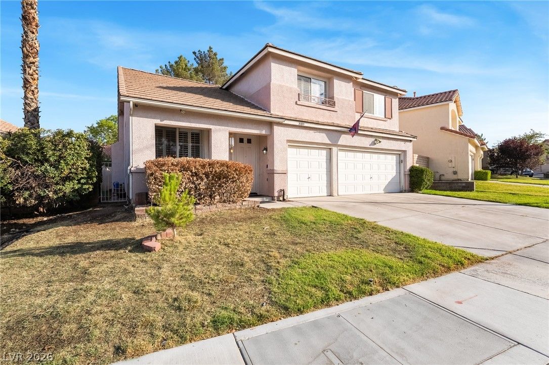 8185 Bonaventure Drive — photo 3