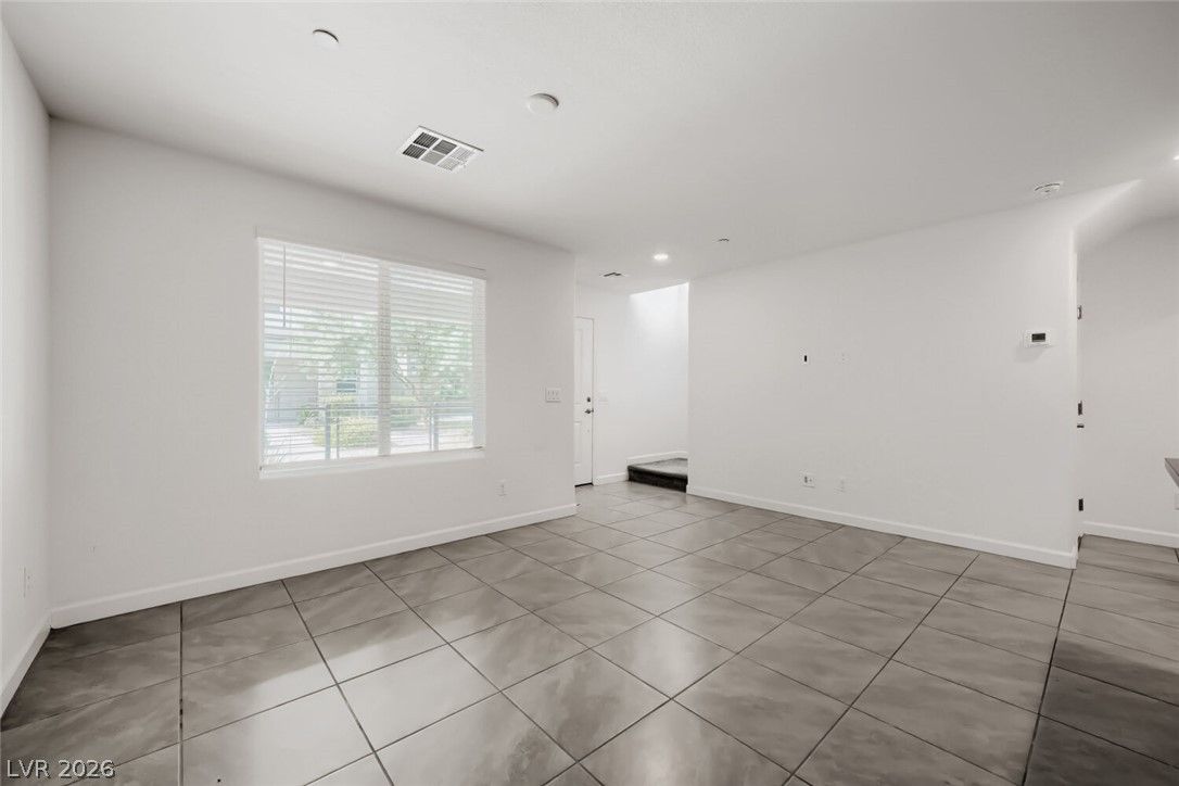 3509 Golden Chariot Avenue — photo 5