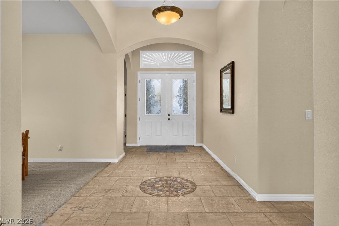 2058 Poetry Avenue — photo 5