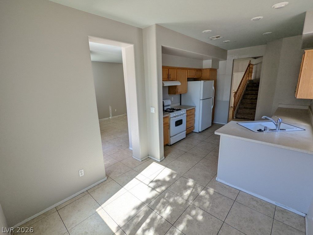 4316 Hera Temple Avenue — photo 4