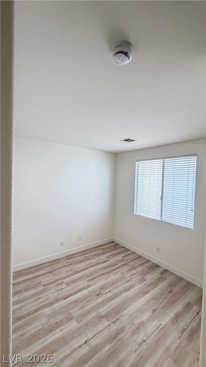 9708 RIDGEBLUFF Avenue — photo 4 of 11