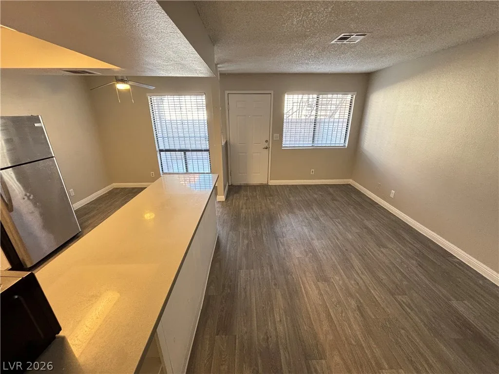 4300 North Lamont Street 212 — photo 5