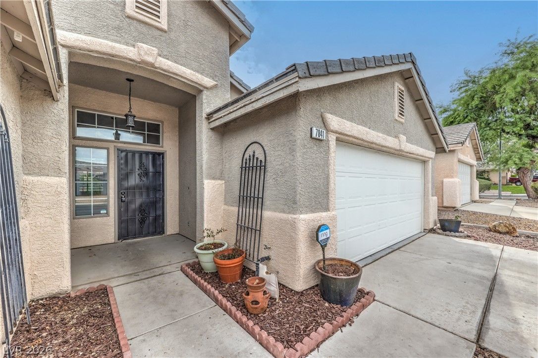 7841 Odysseus Avenue — photo 2