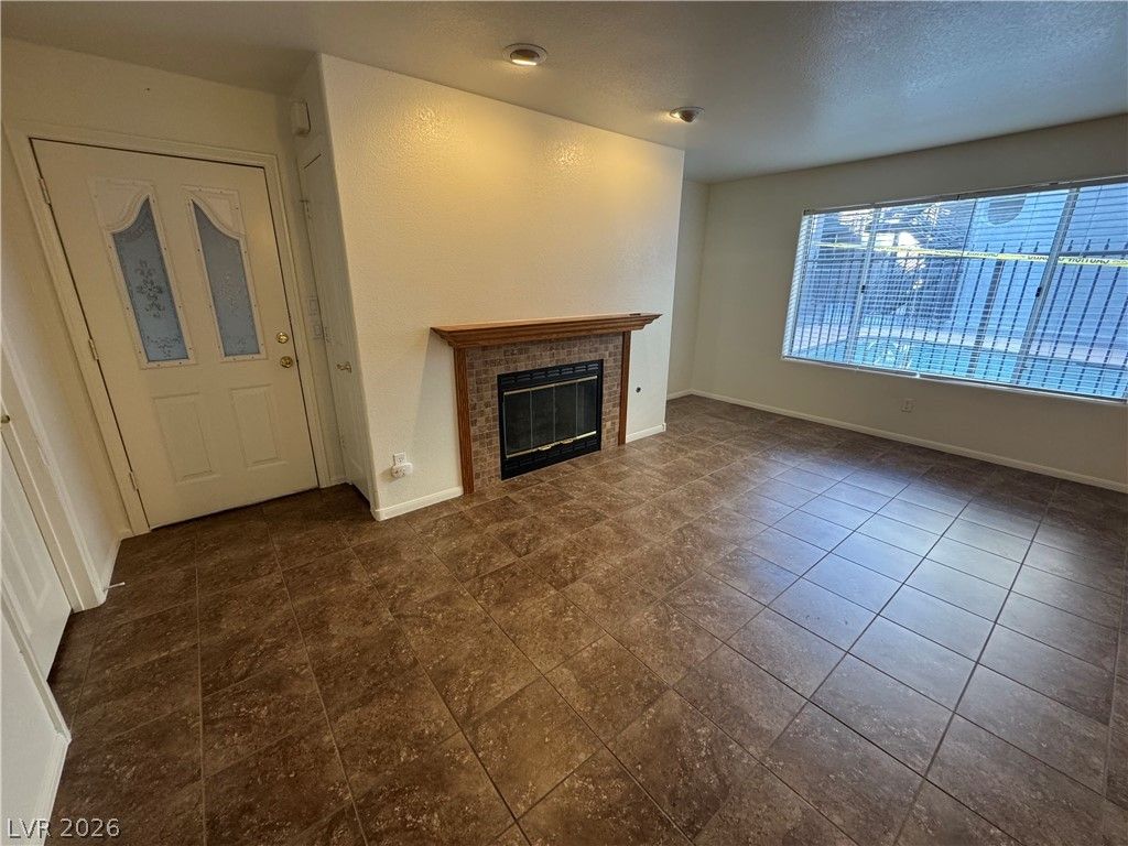 701 Capri Drive 13B — photo 3 of 19
