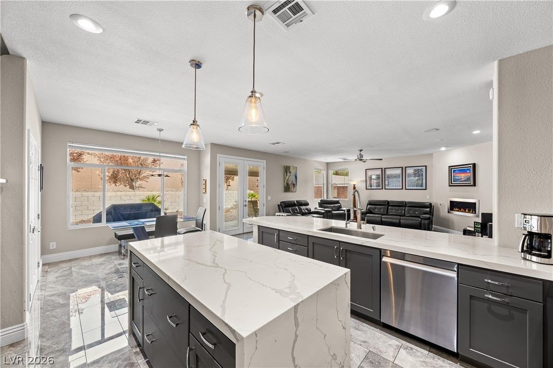 9413 Empire Rock Street — photo 2