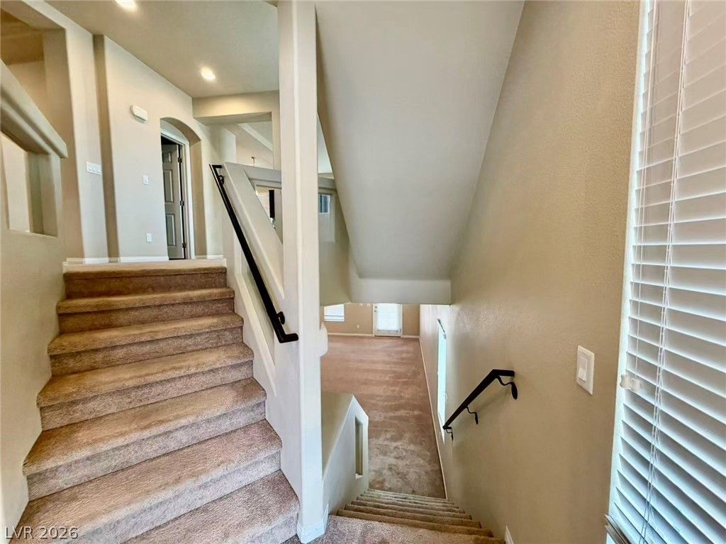 8105 Discovery Point Street — photo 2