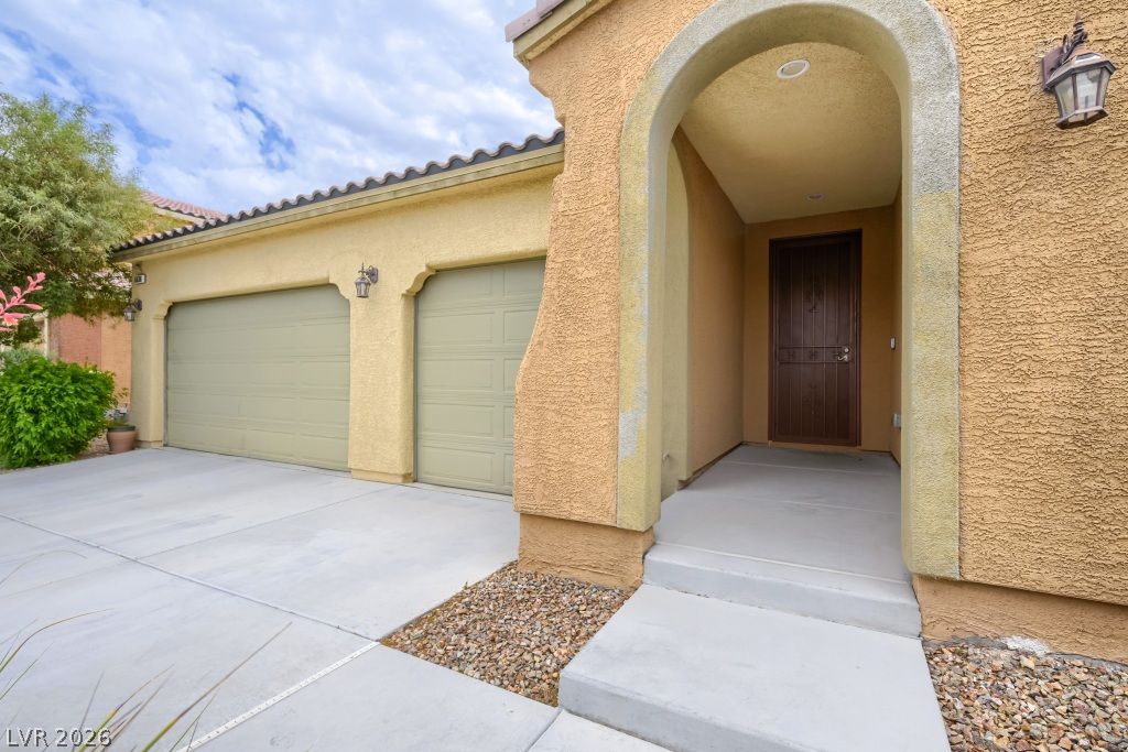 6636 Chelton Oaks Street — photo 4