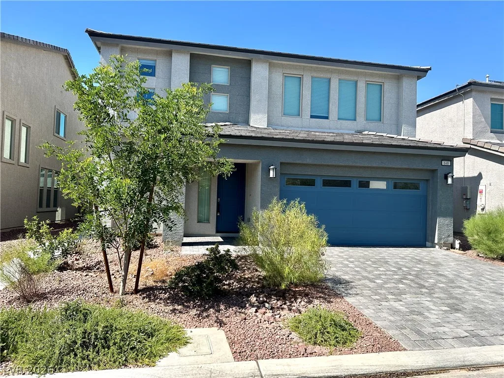 640 Stone Hammer Avenue — photo 2