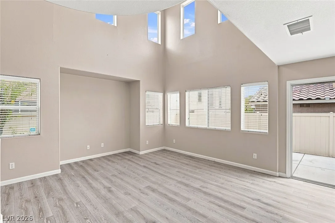 1915 Sundown Canyon Drive — photo 5