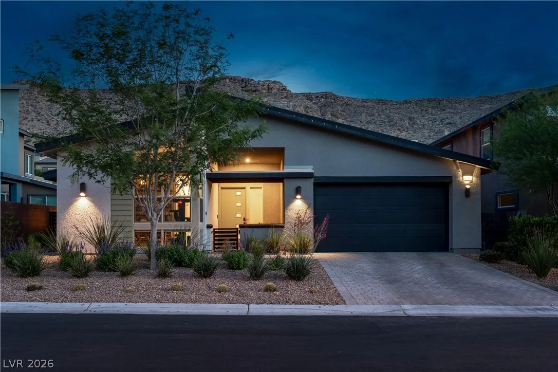 9719 Starlight Ridge Avenue — photo 2