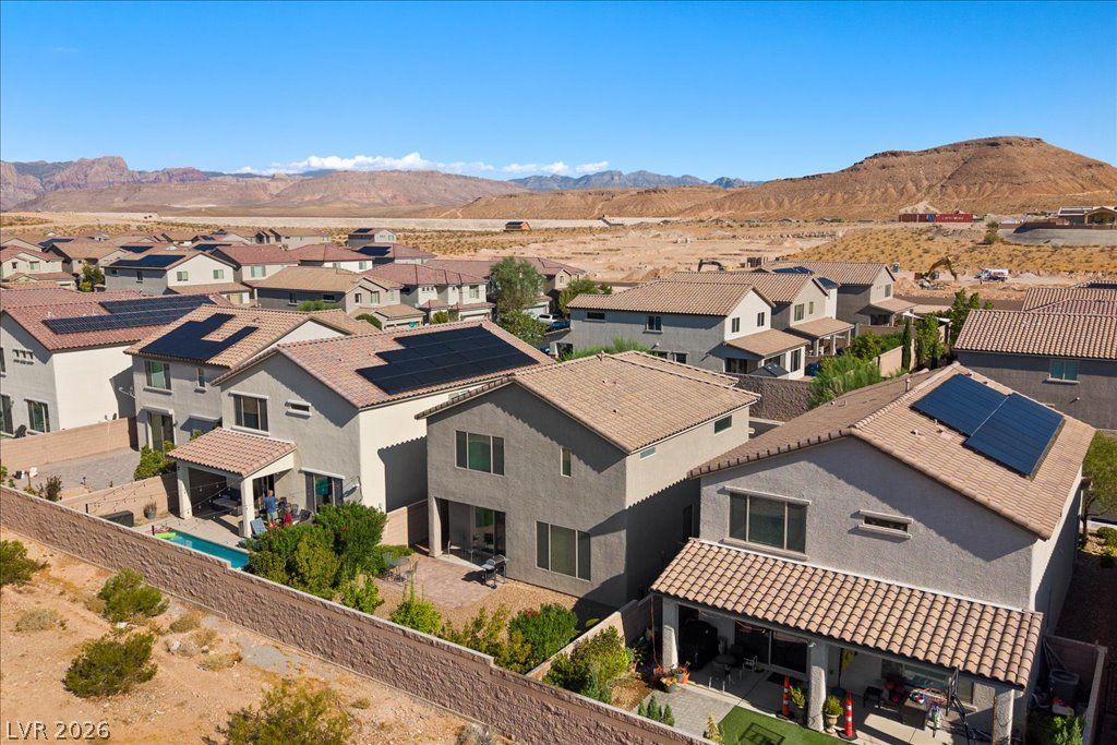 9911 Fletcher Peak Avenue — photo 2