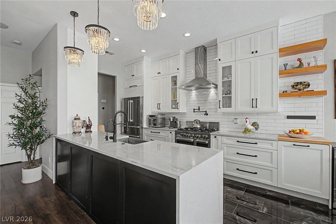 8624 Desert Bird Drive — photo 1