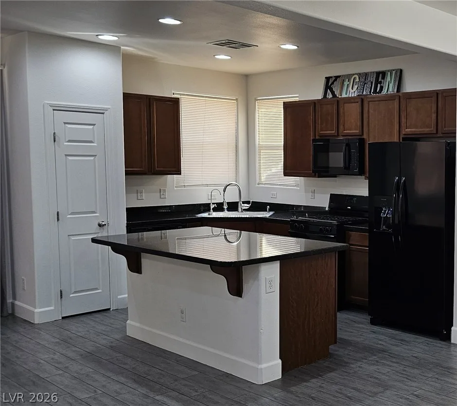 7451 Benlomond Avenue — photo 2