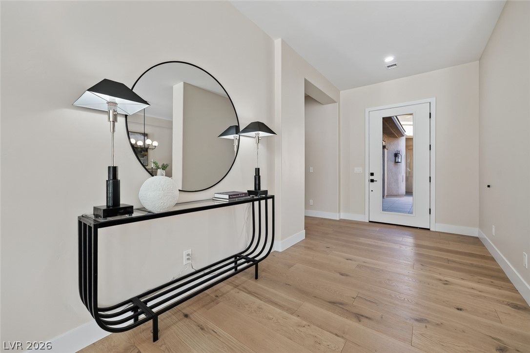 2707 Turtle Head Peak Drive — photo 4