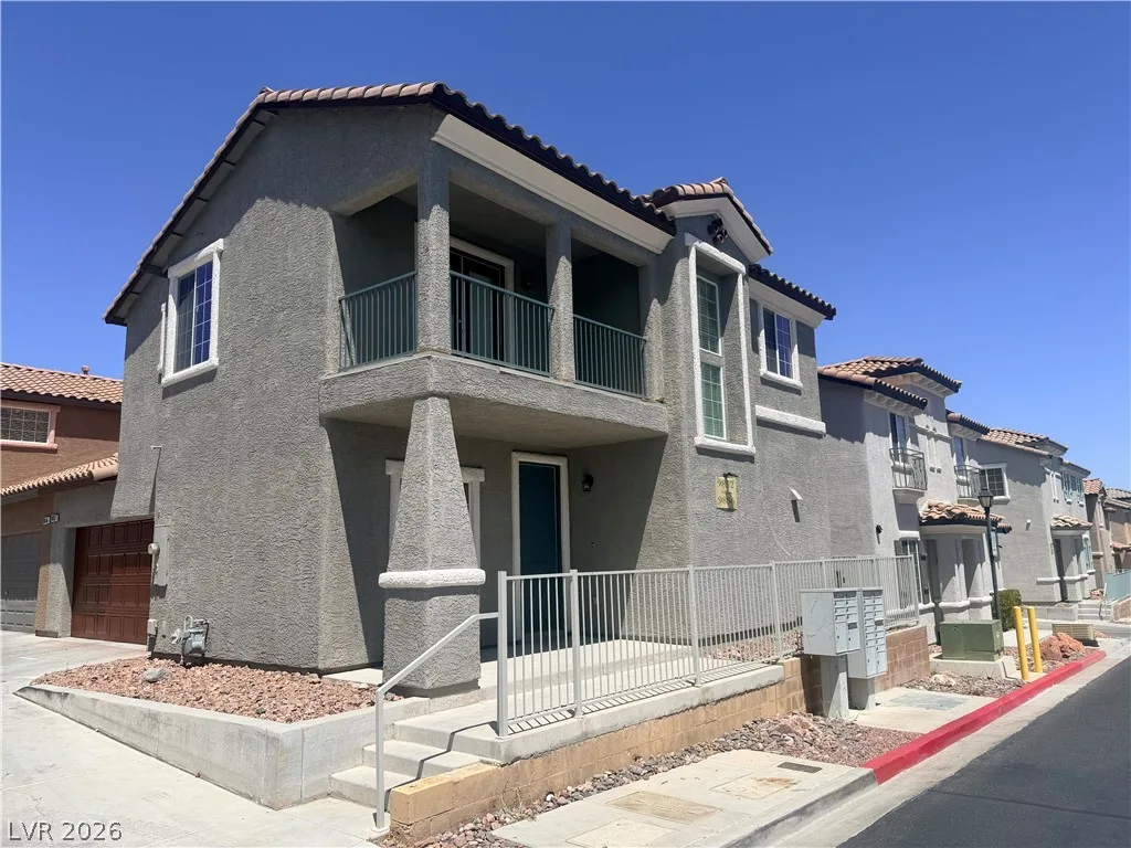 9852 Twilight Walk Avenue — photo 3
