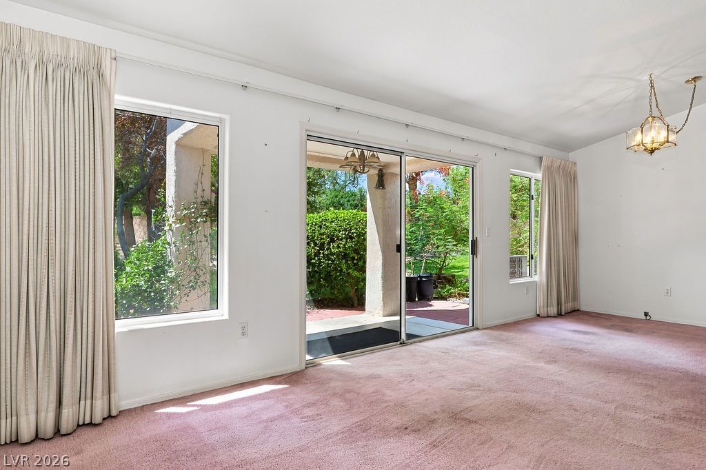 10225 Button Willow Drive — photo 5