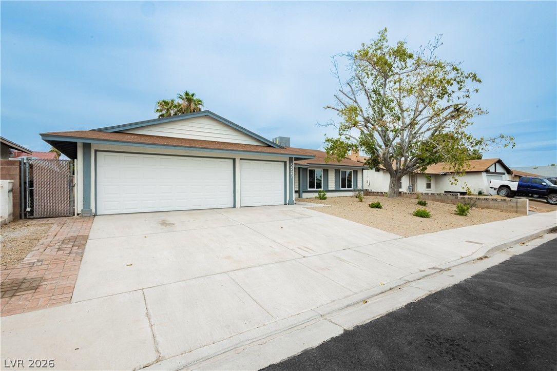 5227 Sepulveda Boulevard — photo 2
