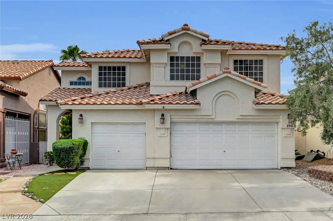 8963 Crystal Lagoon Court — photo 2