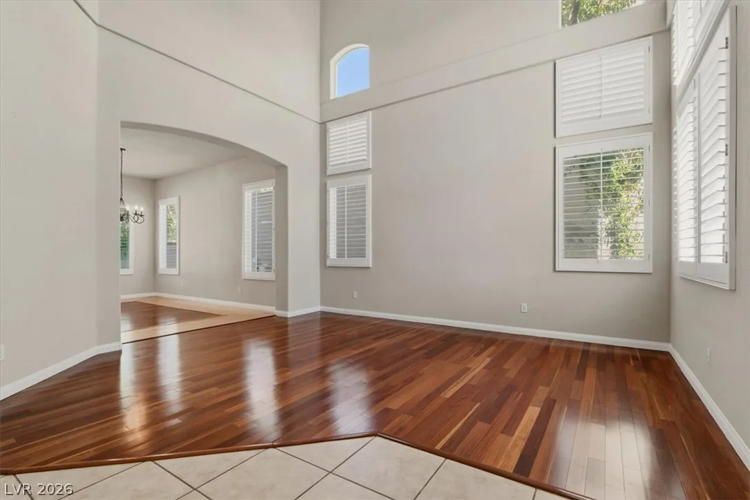 2237 Timber Rose Drive — photo 2